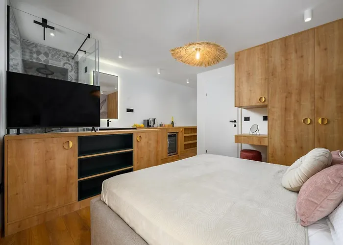 Waterfront In Apartman