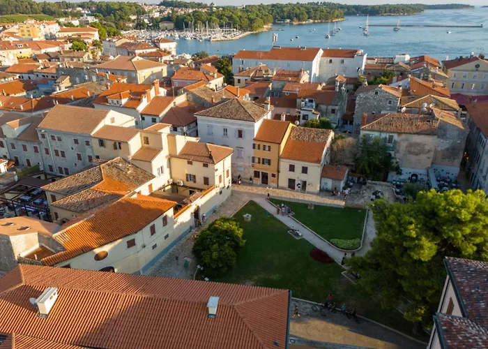 Waterfront In Apartman *